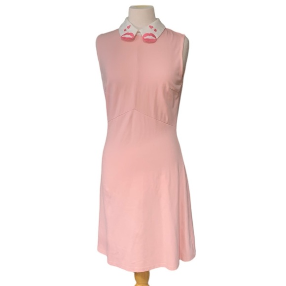 Voodoo Vixen Dresses & Skirts - Voodoo Vixen pink sleeveless lip collar dress size 8